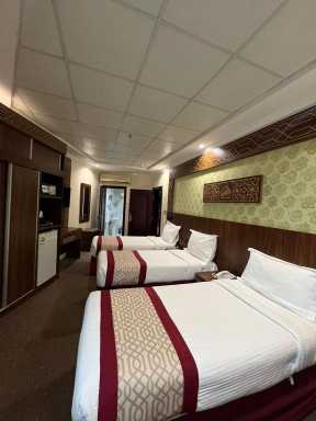 ثلاثية - Triple