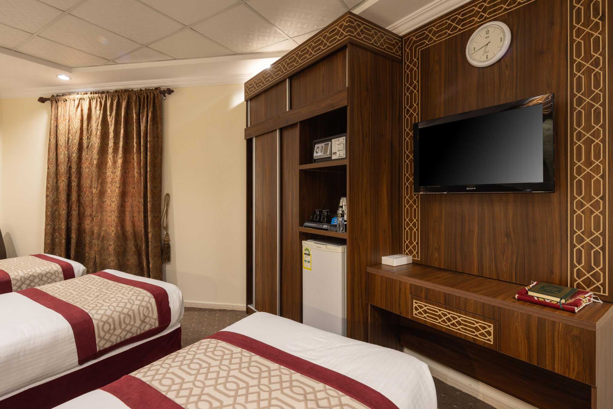 ثلاثية - Triple